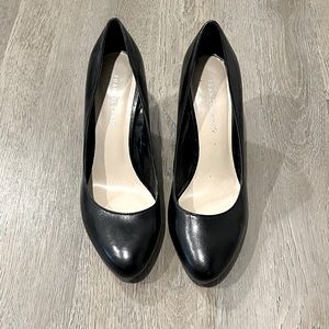 Franco Sarto Classic Black Pumps